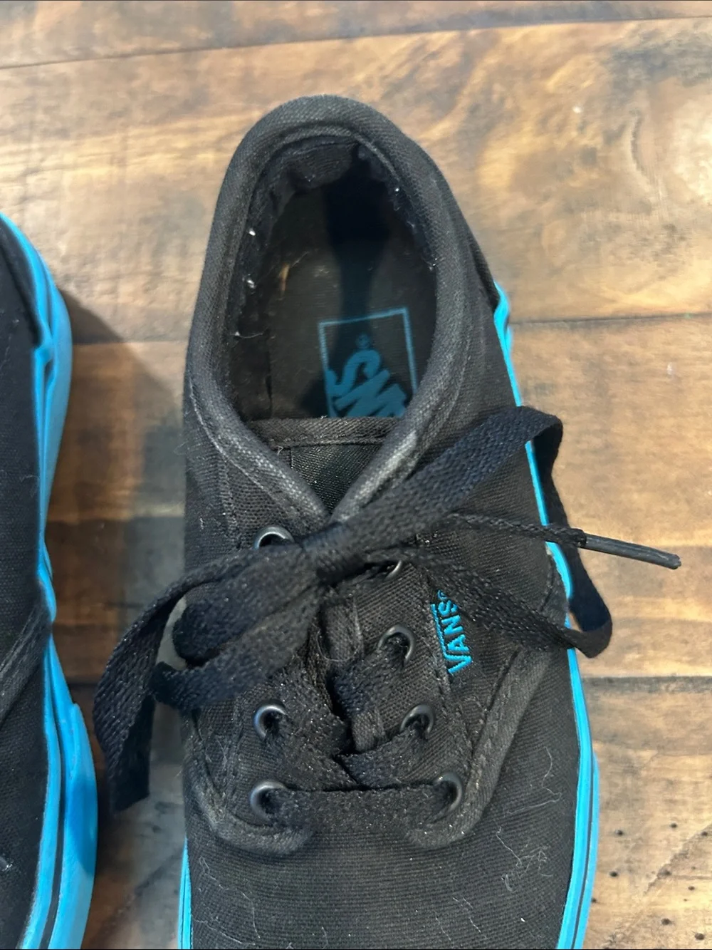 Vans Kids Black Canvas Sneakers with Turquoise Trim